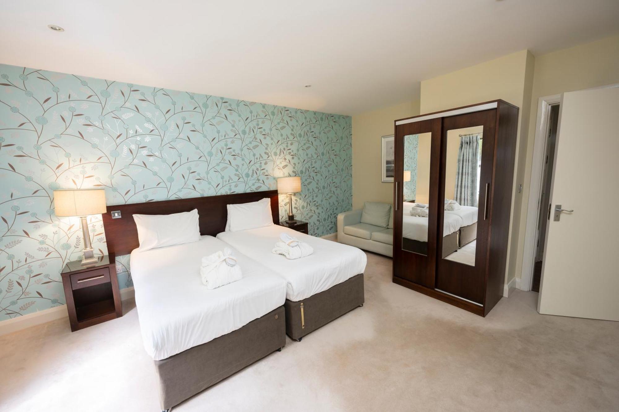 The Kenmare Bay Hotel & Luxury Lodges Resort Экстерьер фото